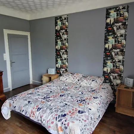 Le Tillois Apartment *